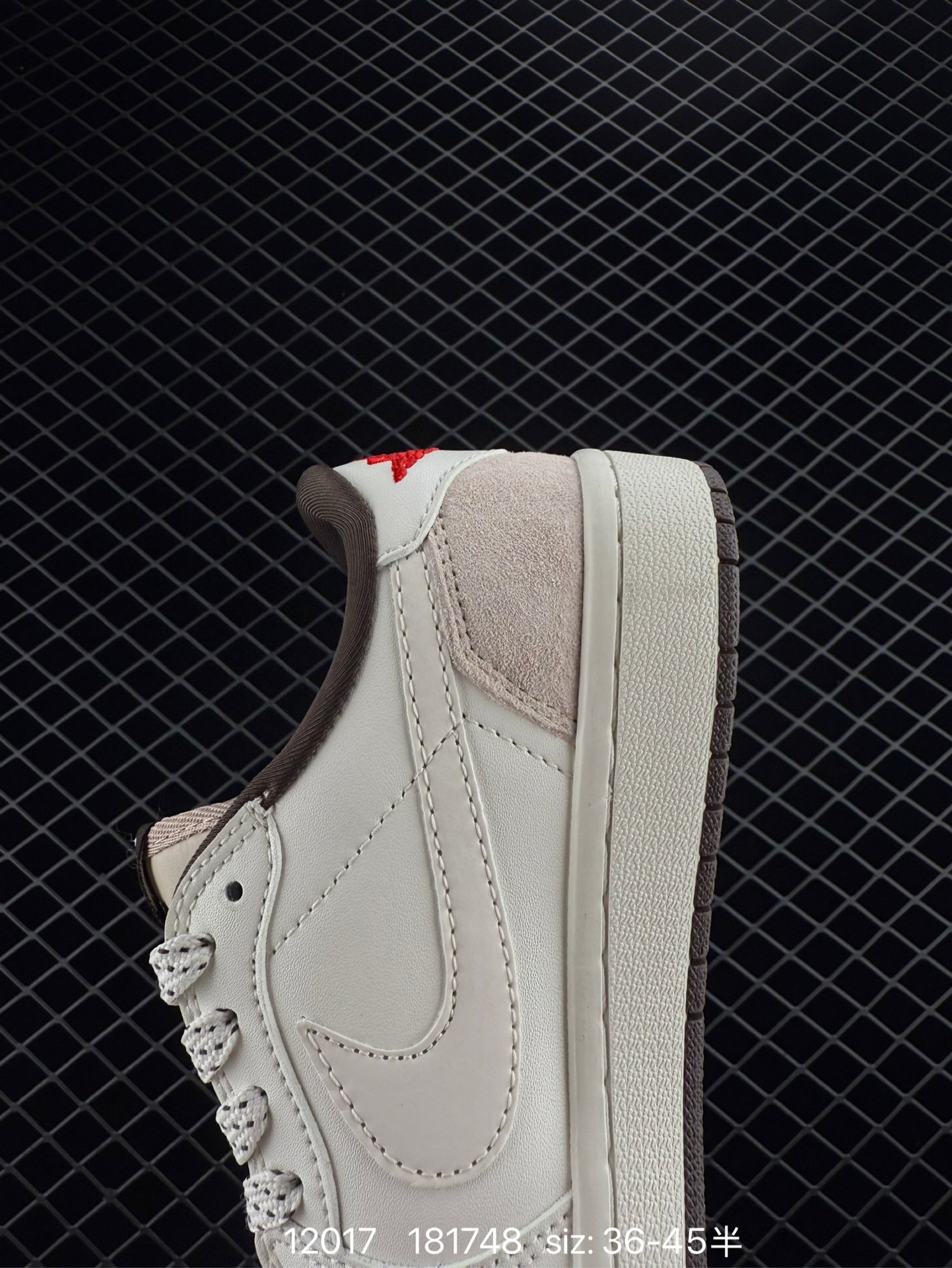 Travis Scott x Air Jordan 1 ” Reverse Mocha “